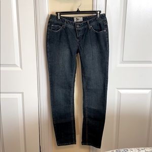 SO Brand low-rise skinny straight leg blue jeans